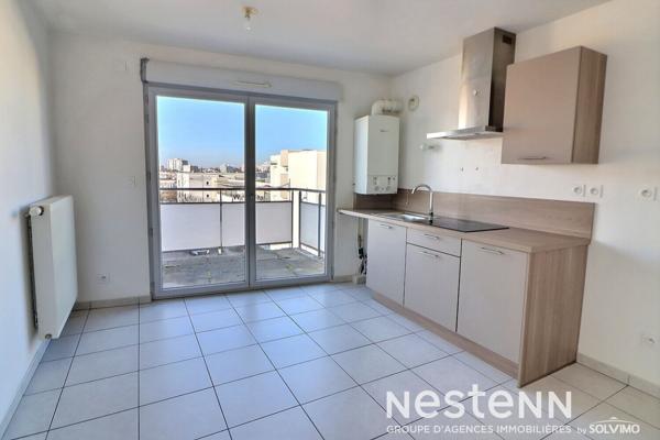 Appartement Mions Joliot Curie 2 pièces 36 m2 balcon place de stationnement