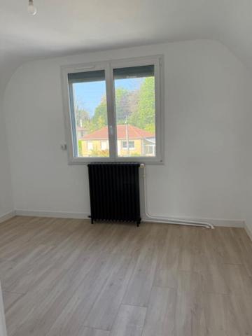 Maison, 94 m2 entièrement rénovée à Bois-Guillaume - 348 000  DPE D