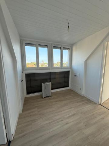 Maison, 94 m2 entièrement rénovée à Bois-Guillaume - 348 000  DPE D