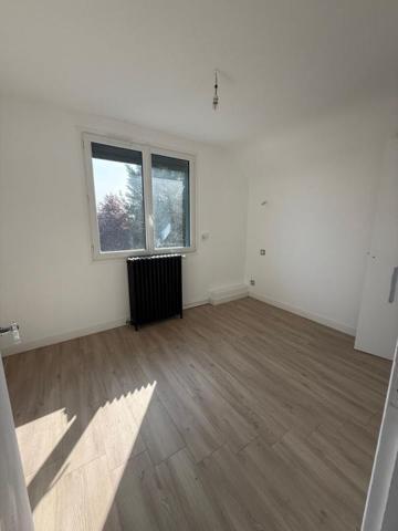 Maison, 94 m2 entièrement rénovée à Bois-Guillaume - 348 000  DPE D