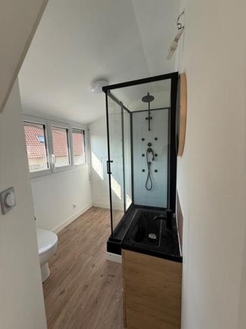 Maison, 94 m2 entièrement rénovée à Bois-Guillaume - 348 000  DPE D