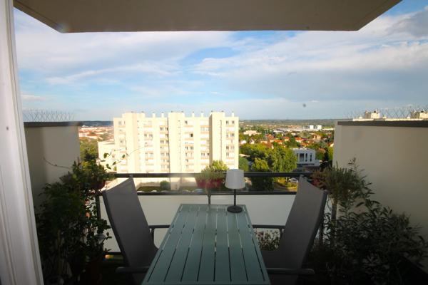 Appartement à vendre, 3 pièces - Villefranche-sur-Saône 69400