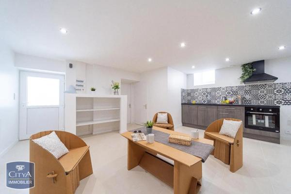 Maison à louer 2 pièces 35.91m² Lempdes (63370)