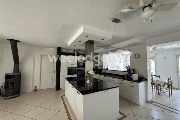 Maison à vendre 7 pièces de 184,22 m² à Colomiers