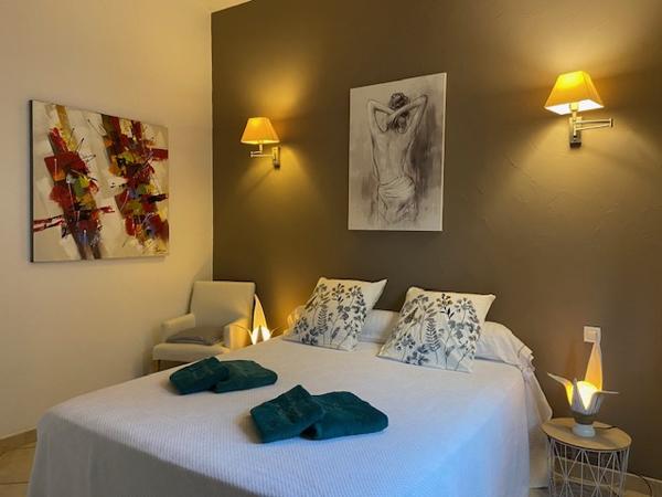 Ste lucie de porto vecchio (20144) Villa 4 chambres piscine proche Pinarello.