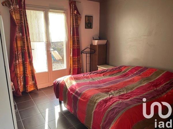 Maison 4 pièces de 145 m² à Genté (16130)