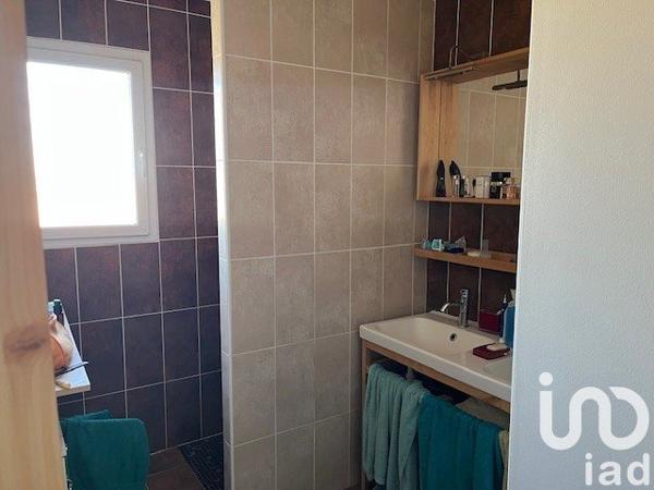 Maison 4 pièces de 145 m² à Genté (16130)