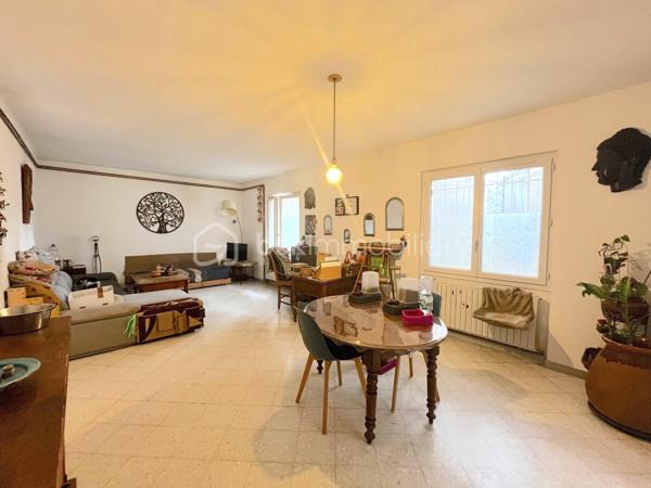 Immeuble de 190,11 m²