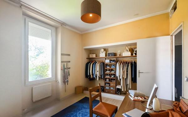 Maison à vendre    5 pièces •  Marseille 15