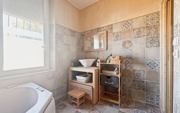 Maison à vendre    5 pièces •  Marseille 15