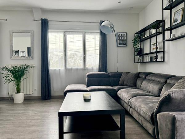 Maison de charme 1929 rénovée: 3 chambres dont 1 suite parentale.