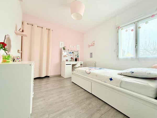 Maison de charme 1929 rénovée: 3 chambres dont 1 suite parentale.