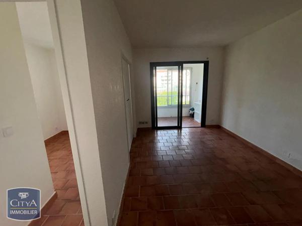 Appartement à louer 2 pièces 25.77m² Fréjus (83600)