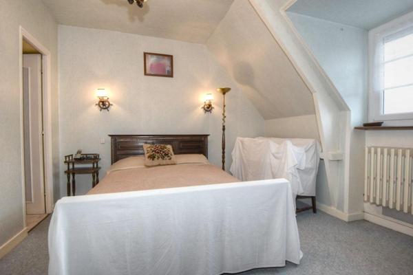 Maison en pierres proche des commodités