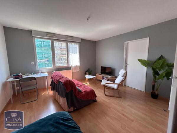 Appartement à louer 1 pièce 32.74m² Limoges (87000)