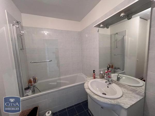 Appartement à louer 1 pièce 32.74m² Limoges (87000)