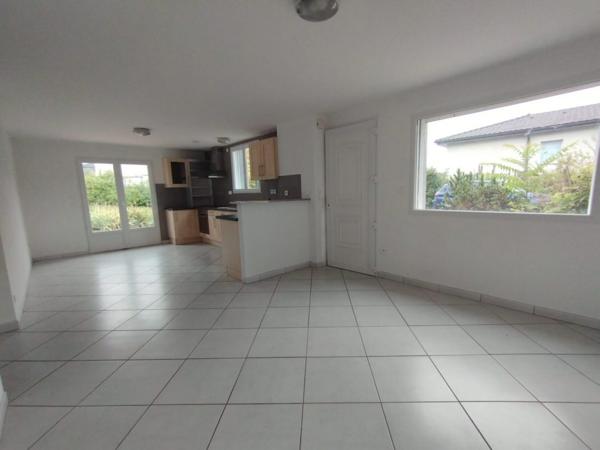 Gaillard – T4 en rez-de-jardin, proche commodités