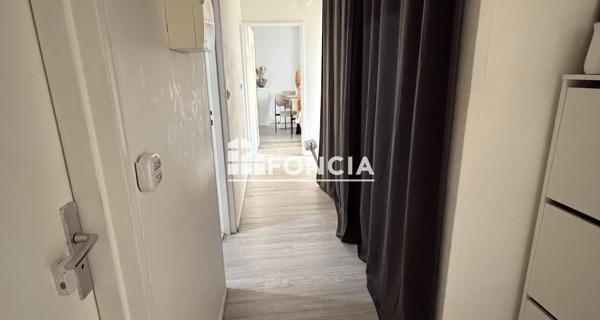 Location Appartement 3 pièces 64.63 m² - Corbeil-essonnes 91100