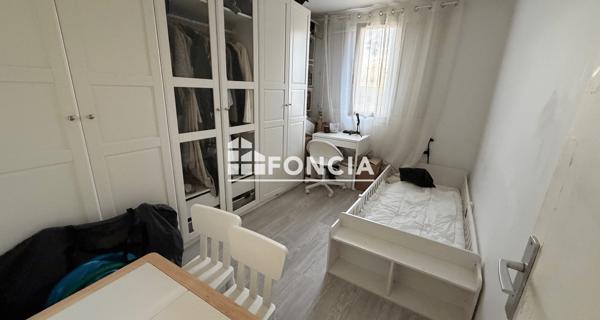 Location Appartement 3 pièces 64.63 m² - Corbeil-essonnes 91100