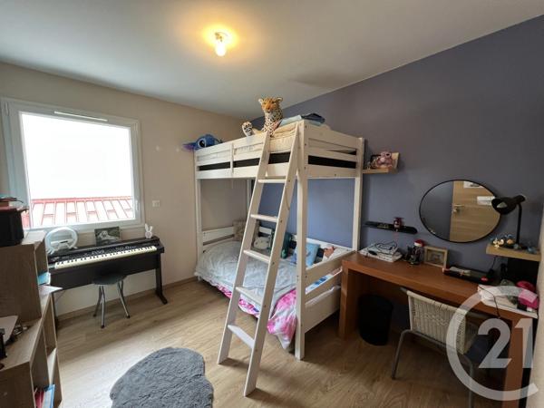 Appartement F3 à vendre  3 pièces - 58,43 m 2   MOUTHE  - 25