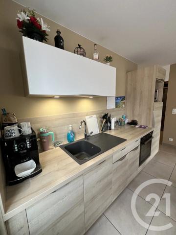 Appartement F3 à vendre  3 pièces - 58,43 m 2   MOUTHE  - 25