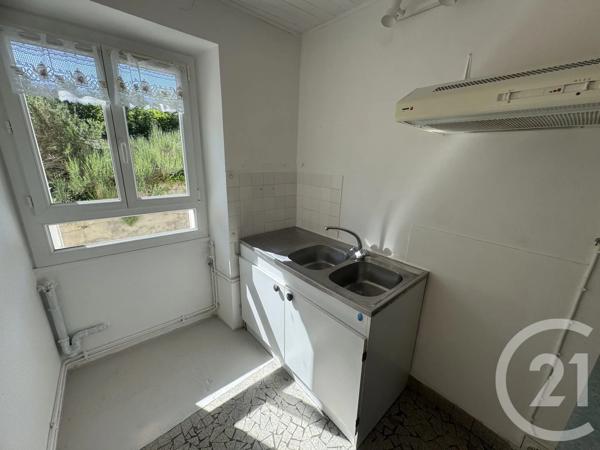 Maison à vendre  3 pièces - 90 m 2   OISY  - 58