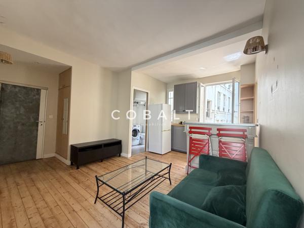 Appartement 2 pièces - Paris 9 Métro Cadet