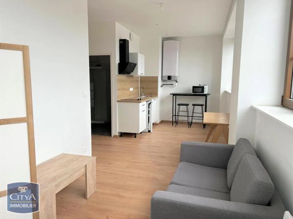 Appartement à louer 1 pièce 28.03m² Saint-Quentin (02100)