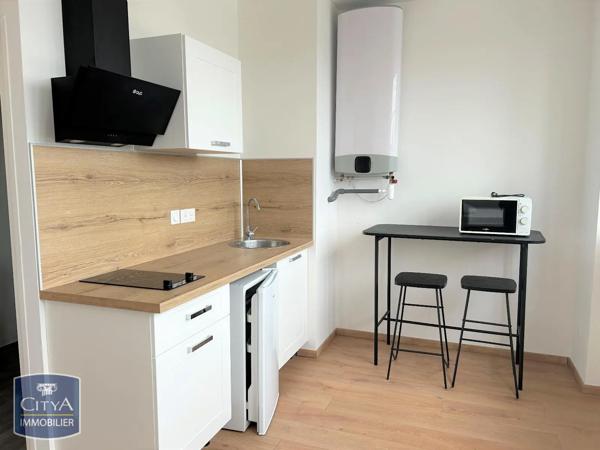 Appartement à louer 1 pièce 28.03m² Saint-Quentin (02100)