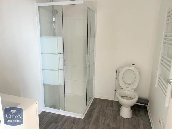 Appartement à louer 1 pièce 28.03m² Saint-Quentin (02100)