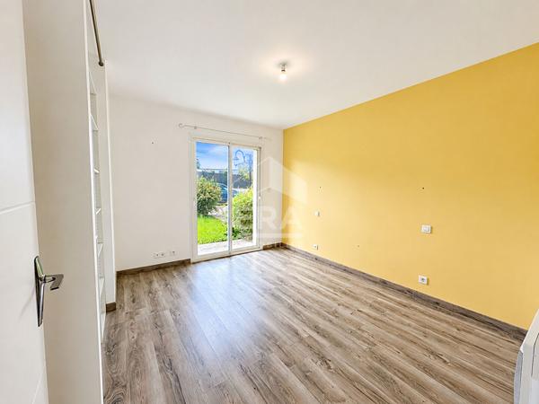 Gan - Maison récente 6 pièces de plain pied, avec garage et jardin
