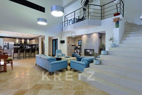 Villa d'architecte à proximité de l'école internationale IBS