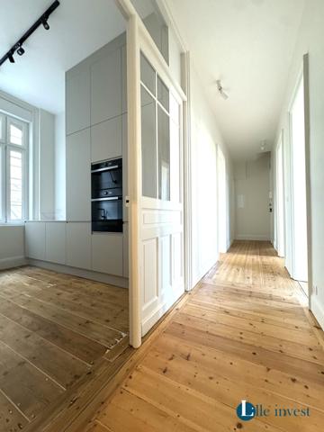 Vue sur la porte de Paris