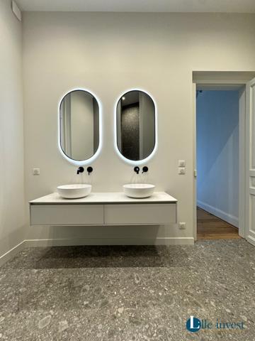 Vue sur la porte de Paris