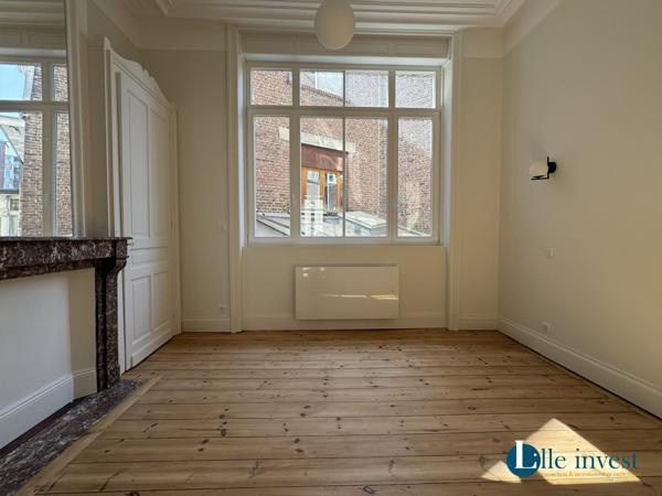 Vue sur la porte de Paris