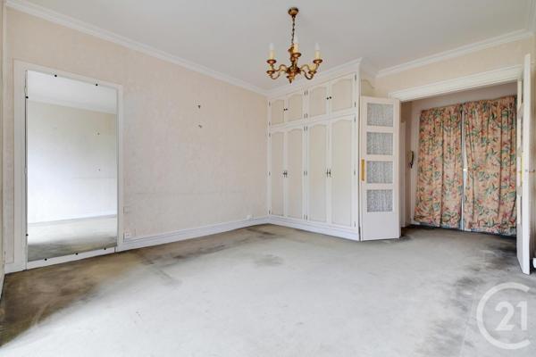 Appartement F2 à vendre  2 pièces - 60,78 m2 PARIS - 75015