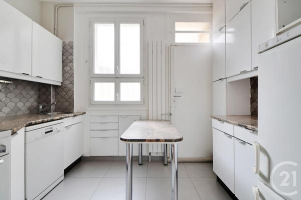 Appartement F2 à vendre  2 pièces - 60,78 m2 PARIS - 75015