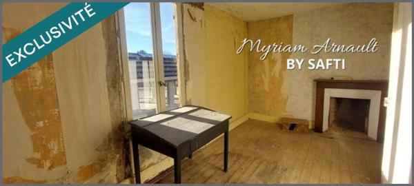 ENSEMBLE IMMOBILIER A RENOVER AVEC JARDIN ET SALLE DE SPECTACLES