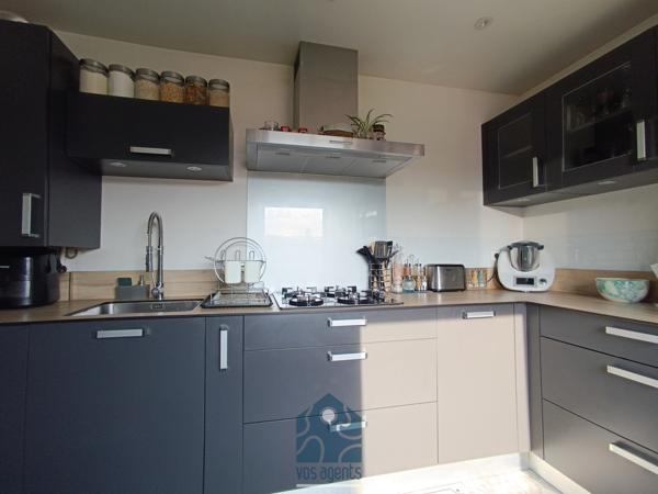 Appartement 3 pièce(s) 2 chambre(s) 63.7 m²