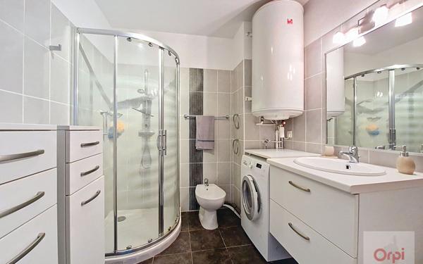 Appartement à vendre    2 pièces • 46,48 m2 Ajaccio