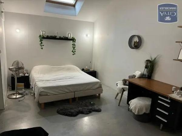 Vente maison 8 pièces de 350m²