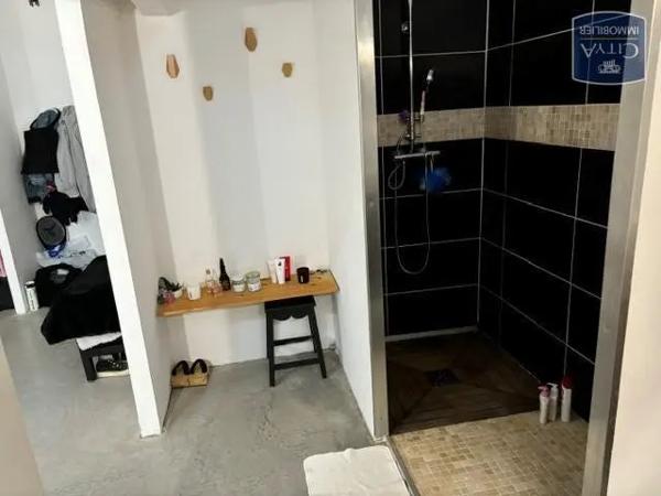 Vente maison 8 pièces de 350m²