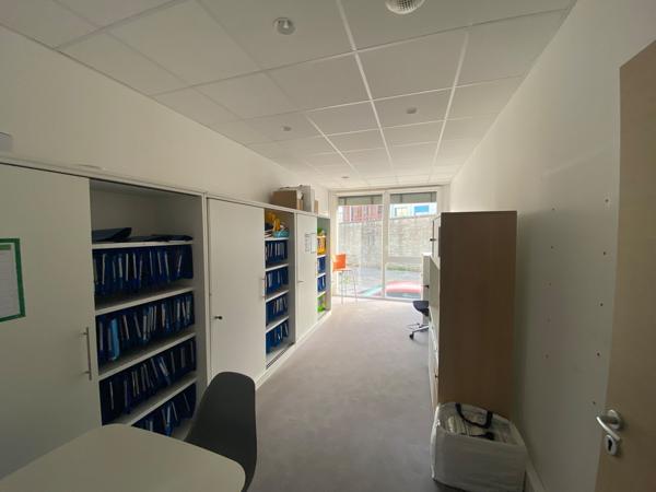 A VENDRE BATIMENT DE BUREAUX 1234m² LORIENT