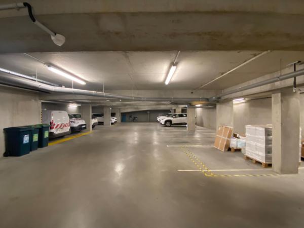 A VENDRE BATIMENT DE BUREAUX 1234m² LORIENT