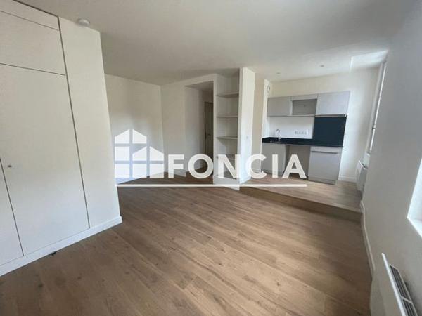 Location Appartement 2 pièces 48.5 m² - 4, 4b, 8 RUE PAILLOT DE MONTABERT Troyes 10000