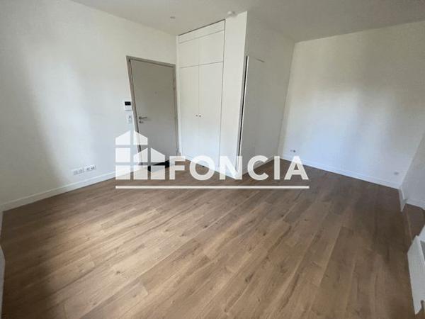 Location Appartement 2 pièces 48.5 m² - 4, 4b, 8 RUE PAILLOT DE MONTABERT Troyes 10000