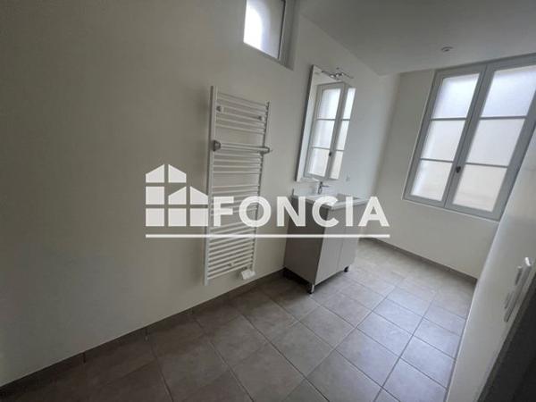 Location Appartement 2 pièces 48.5 m² - 4, 4b, 8 RUE PAILLOT DE MONTABERT Troyes 10000