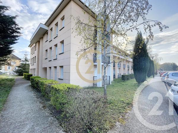 Appartement Studio à vendre  1 pièce - 24,90 m 2   SENS  - 89