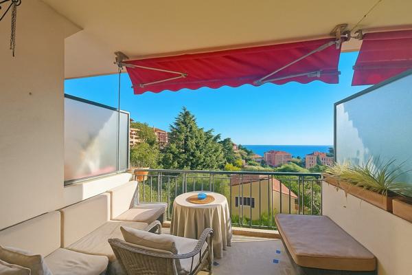 Appartement à VILLEFRANCHE SUR MER (06230)