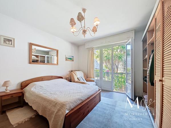 Appartement à VILLEFRANCHE SUR MER (06230)